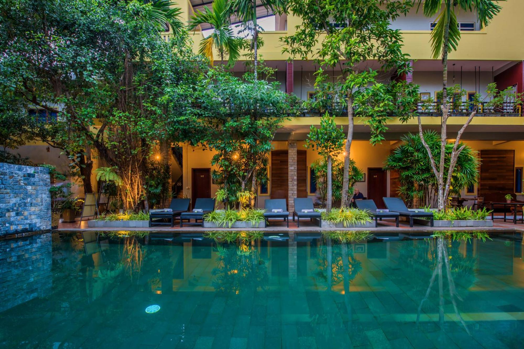 Indra Porak Residence Hotel Siem Reap Exterior foto