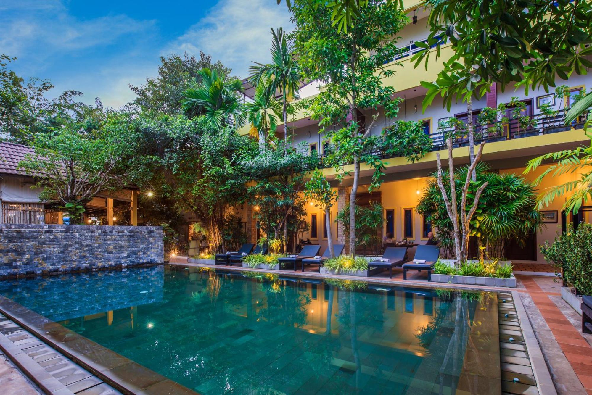 Indra Porak Residence Hotel Siem Reap Exterior foto